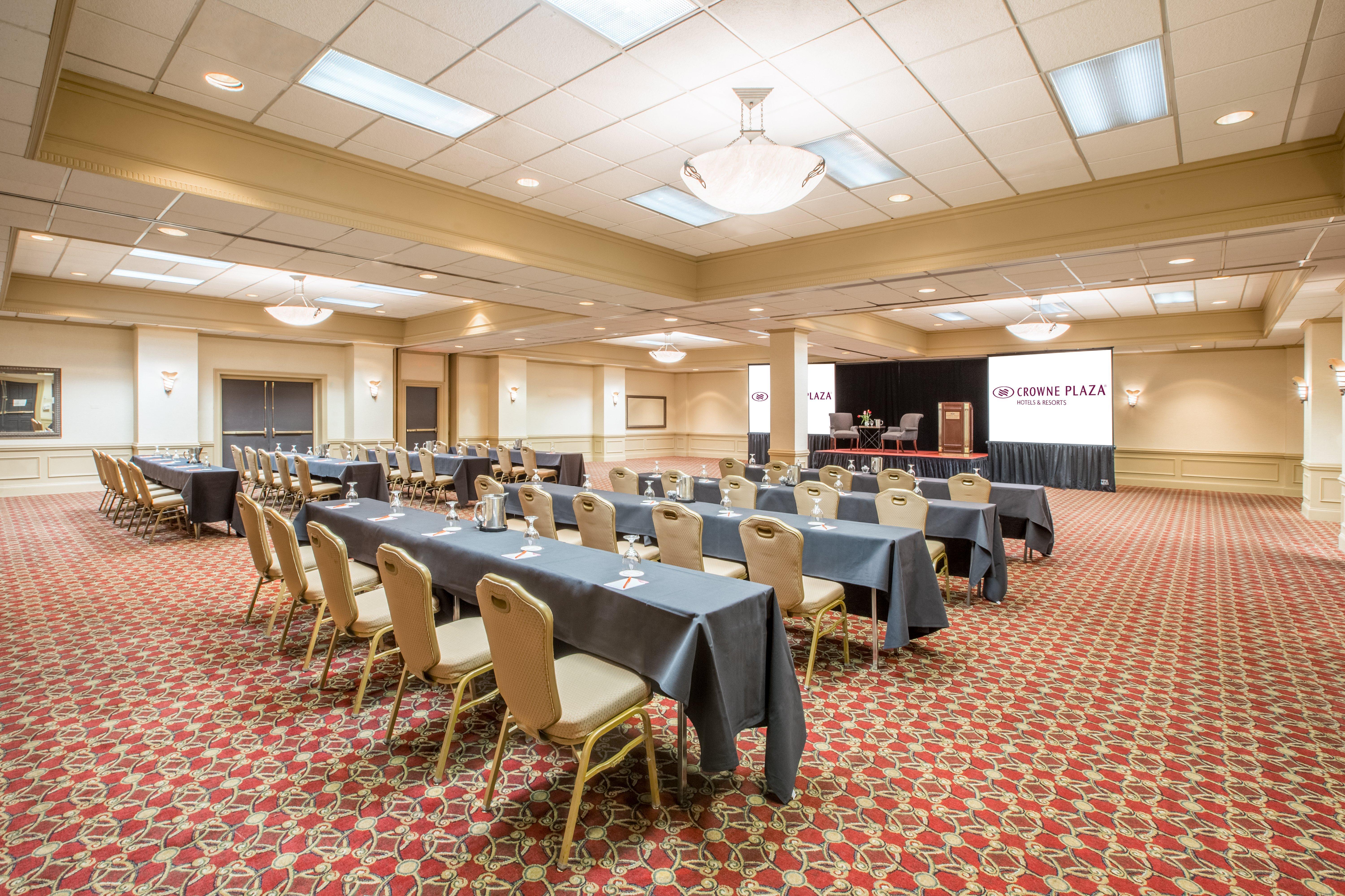 Hotel Crowne Plaza Cleveland Airport By Ihg Middleburg Heights Exteriér fotografie